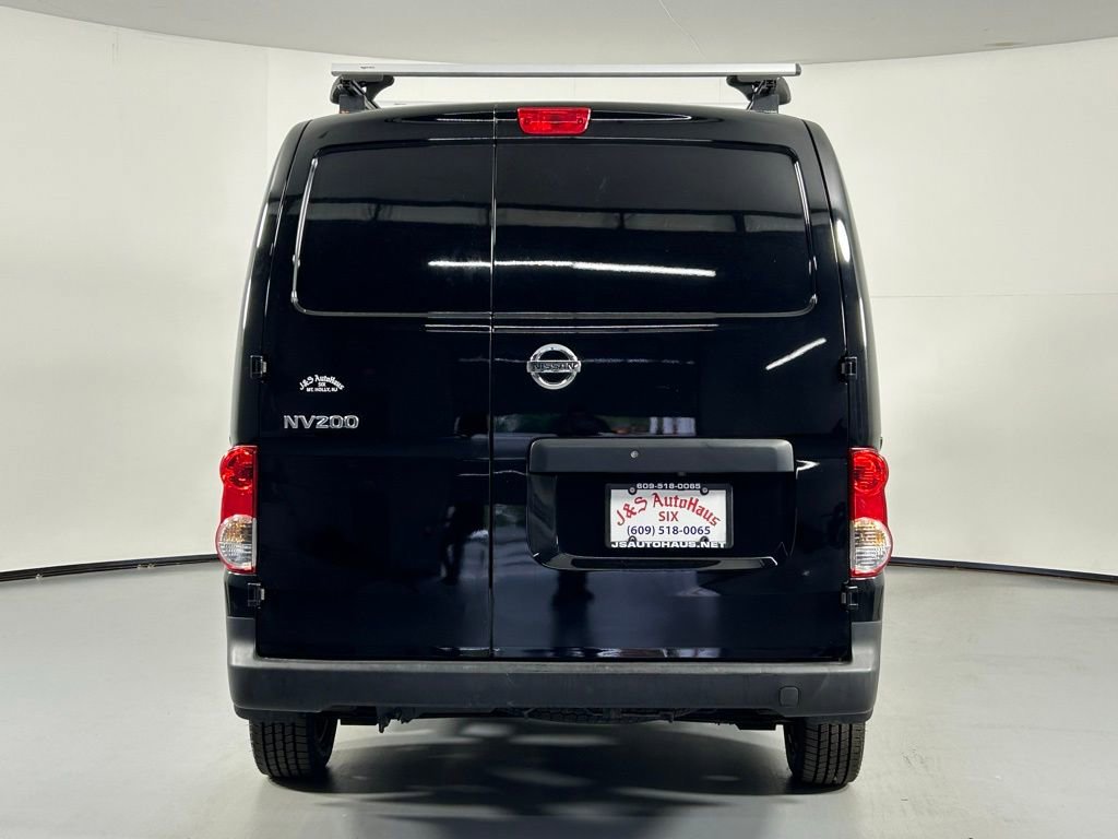 Used 2021 Nissan NV200 S FWD image 6
