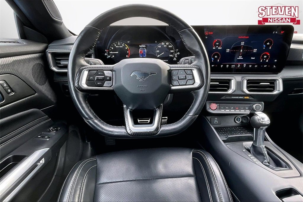 Used 2024 Ford Mustang Premium image 8