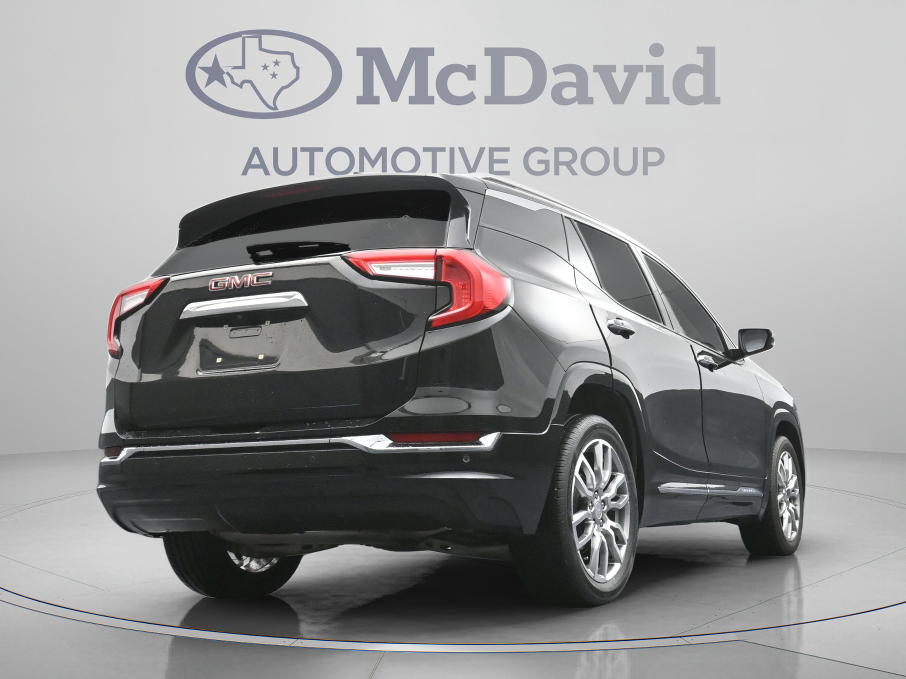 Used 2022 GMC Terrain Denali w/ LPO, Cargo Package AWD/4WD image 34