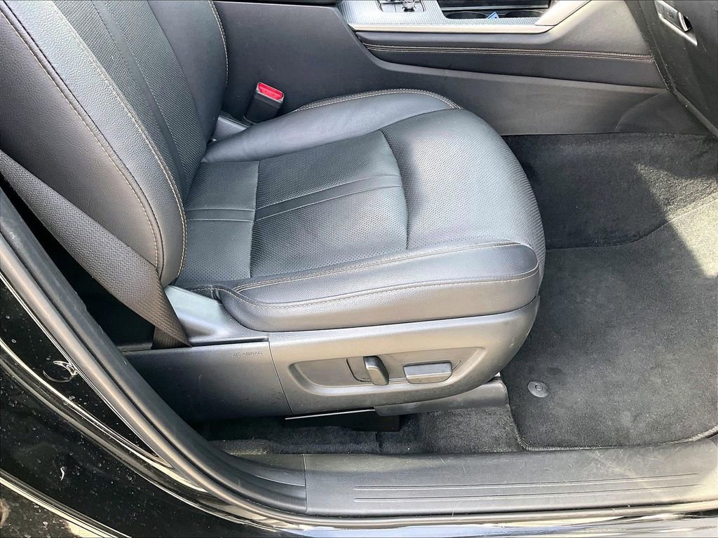 Used 2025 MAZDA CX-90 3.3 Turbo w/ Preferred Package image 38