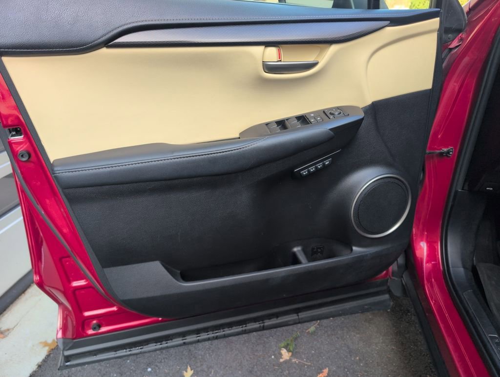 Used 2015 Lexus NX 200t AWD image 12