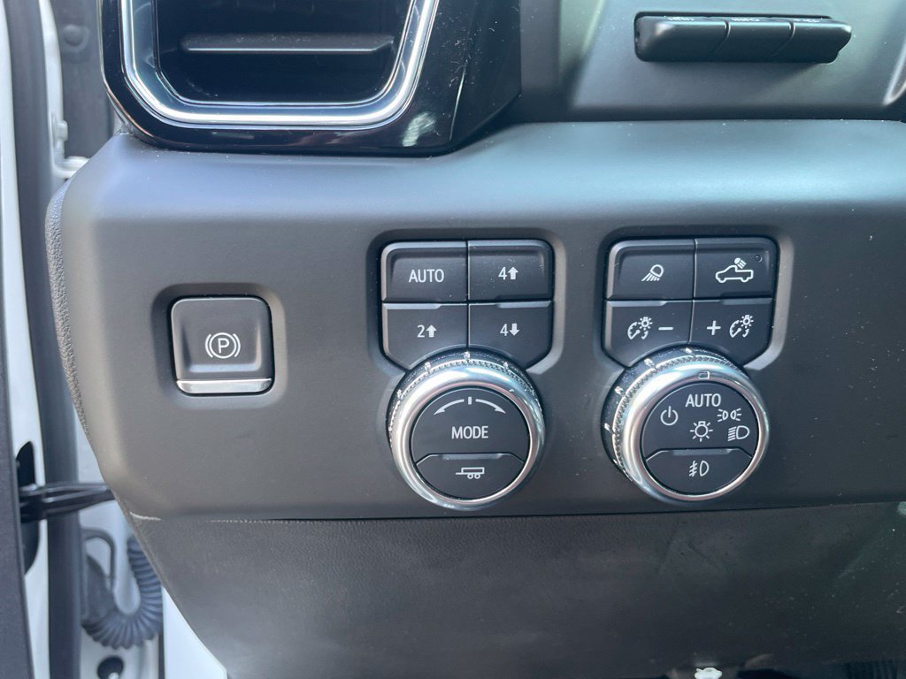 Used 2024 GMC Sierra 1500 Denali Ultimate AWD/4WD image 14