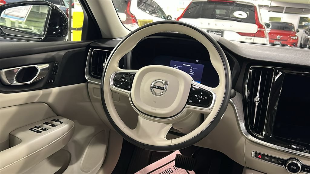 Used 2024 Volvo S60 B5 Plus AWD/4WD image 24