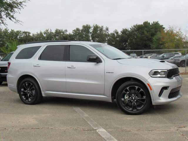 Certified 2025 Dodge Durango R/T w/ Blacktop Package image 2