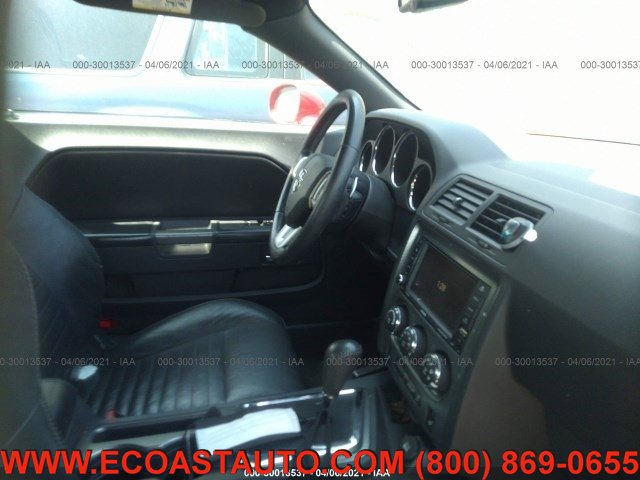 Used 2012 Dodge Challenger R/T RWD image 5