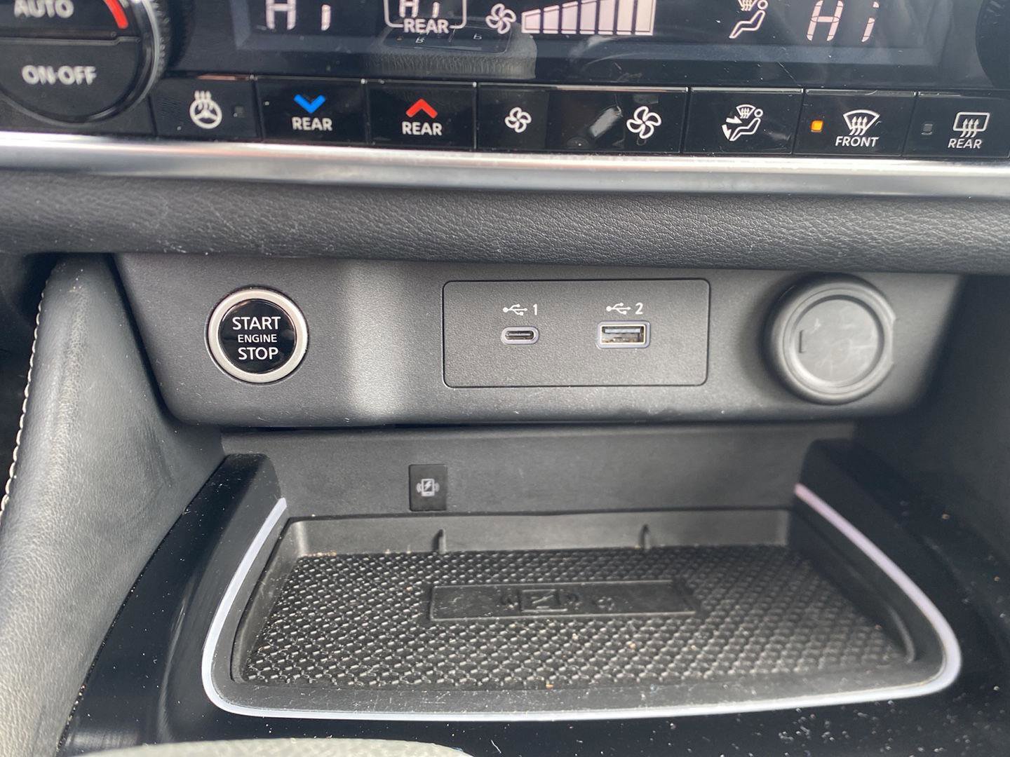 Used 2023 Nissan Rogue Platinum w/ Platinum Premium Package image 32