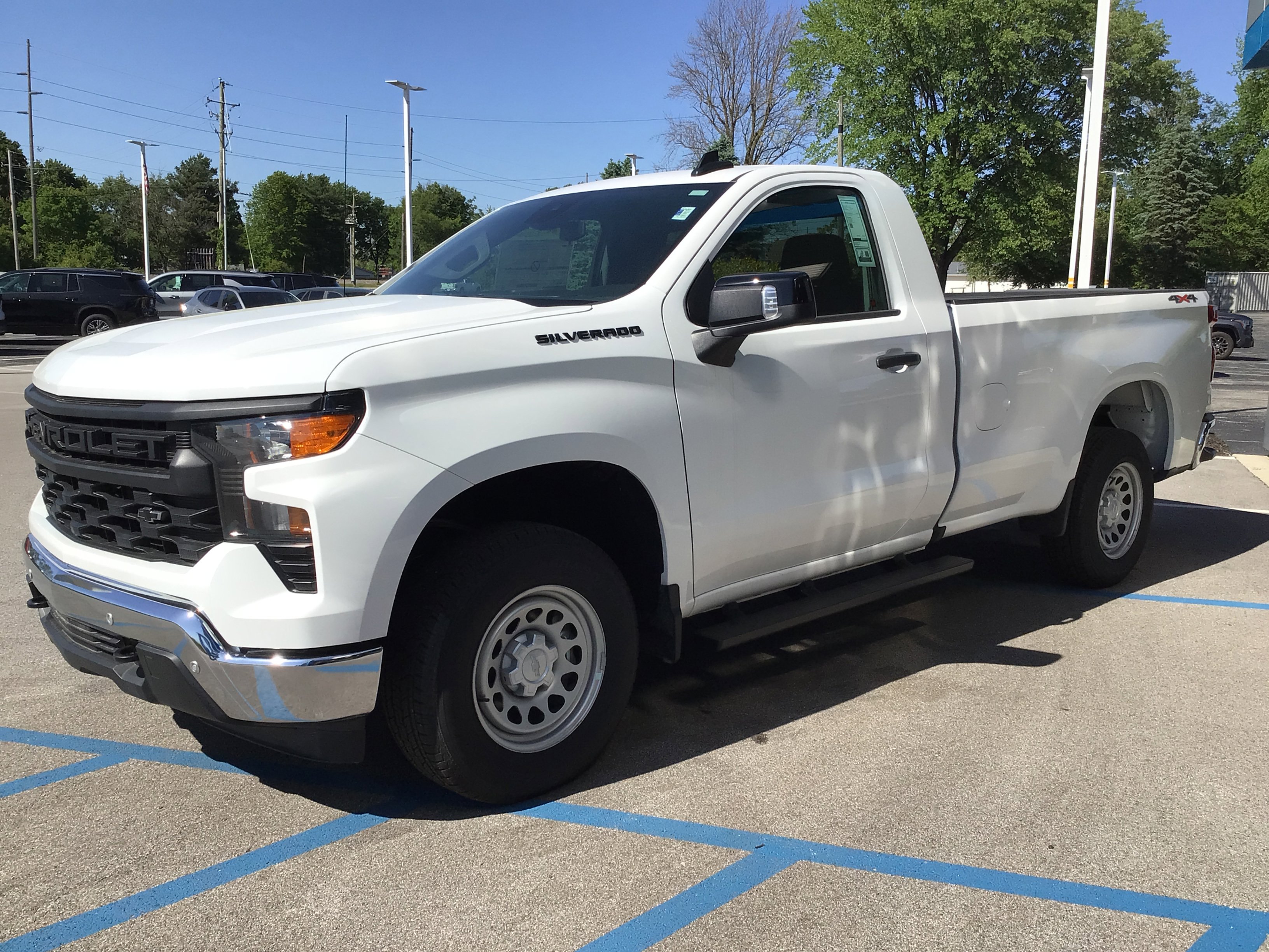 New 2026 Chevrolet Silverado 1500 W/T w/ WT Safety Package AWD/4WD image 11