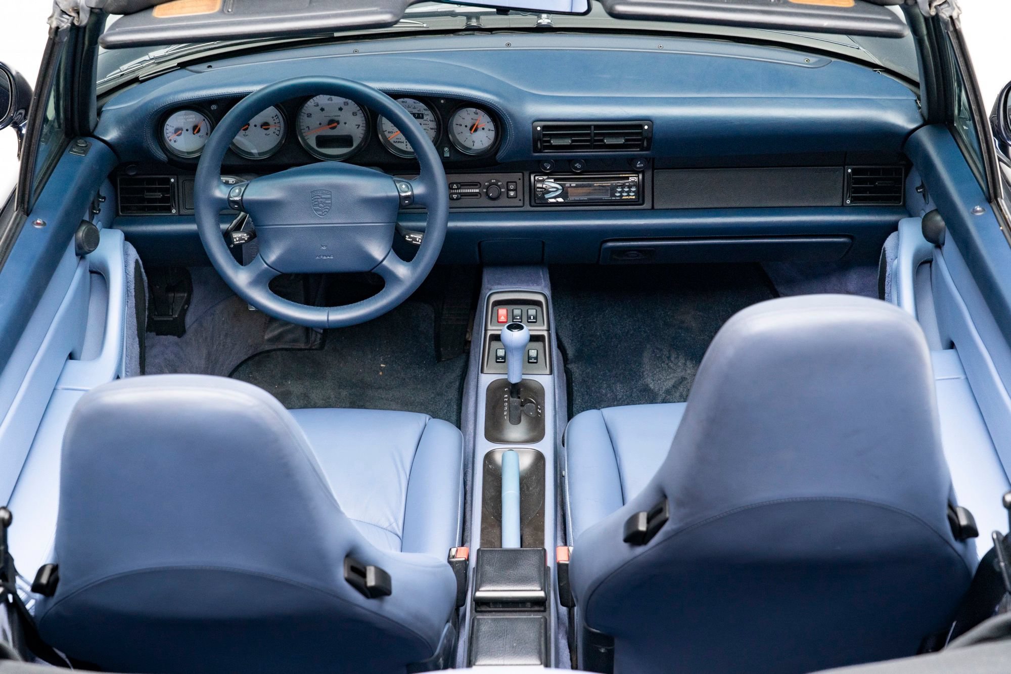 Used 1996 Porsche 911 Carrera RWD image 2