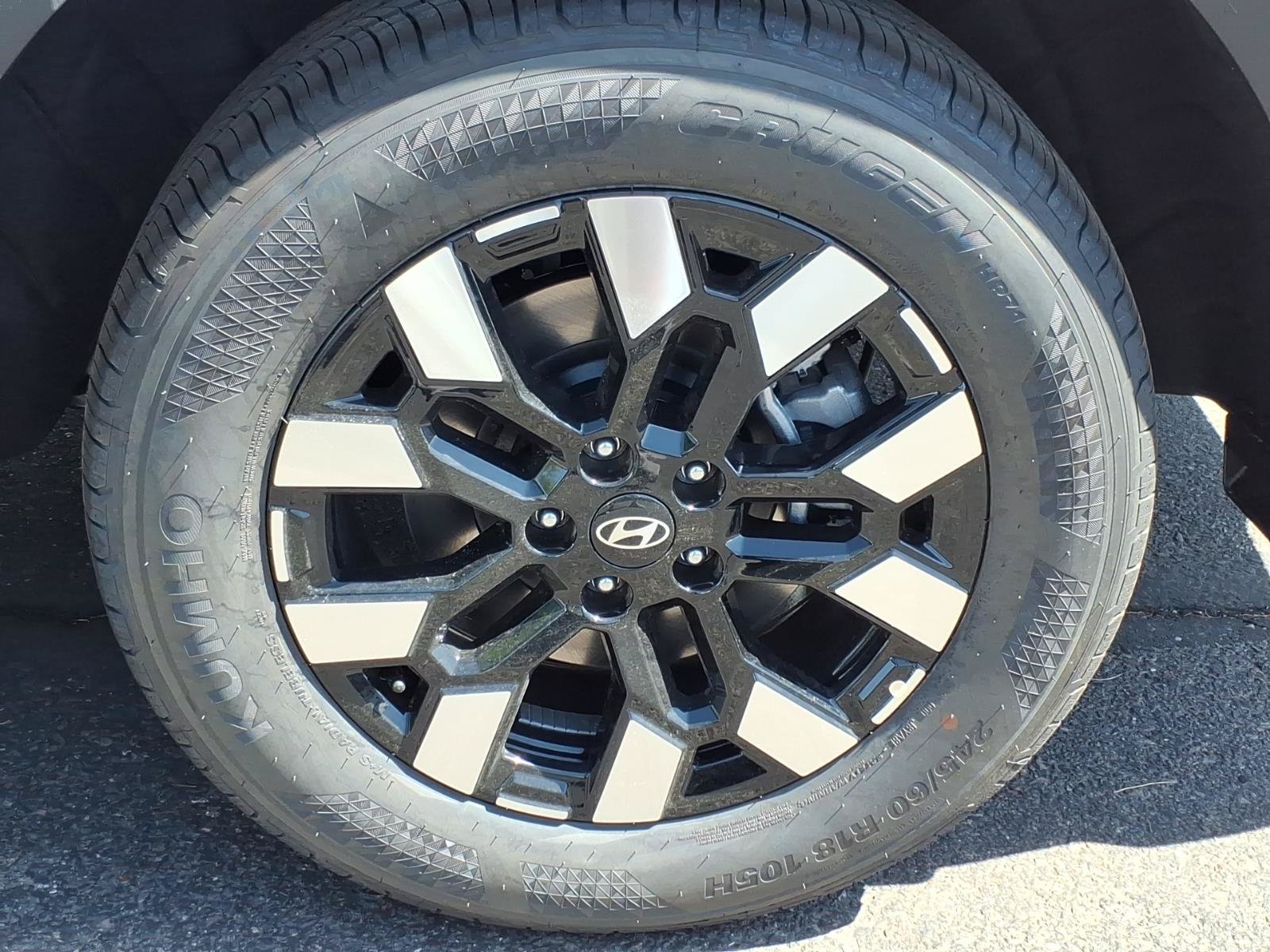 New 2026 Hyundai Santa Cruz SE FWD image 6