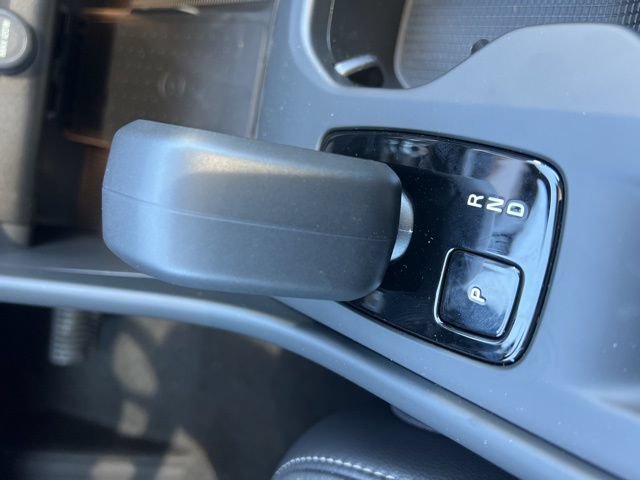 New 2026 Volvo XC40 B5 Core AWD/4WD image 16