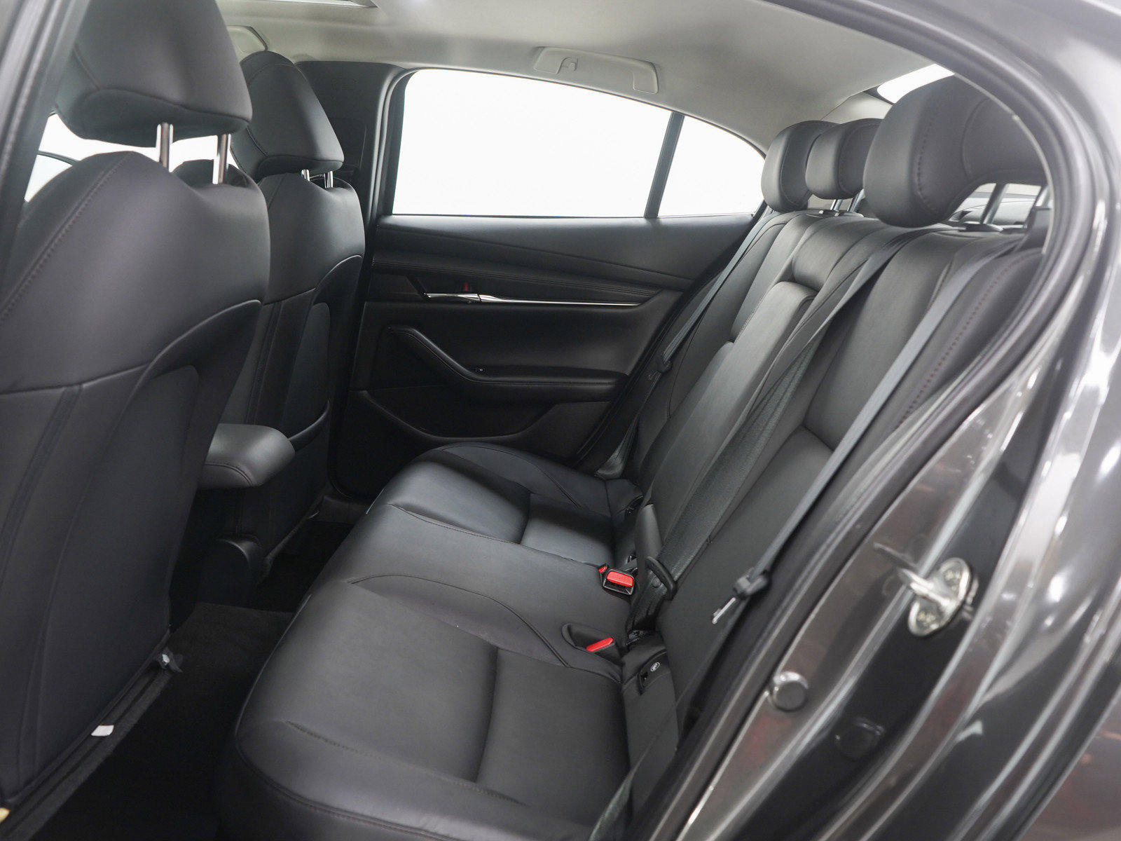 Used 2021 MAZDA MAZDA3 s image 15