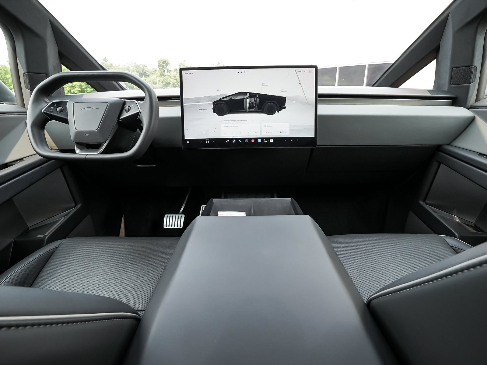 Used 2024 Tesla Cybertruck AWD Crew Cab image 46