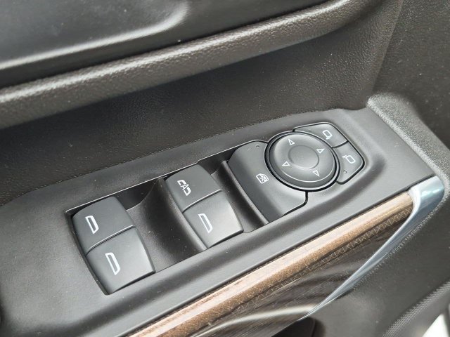 Used 2022 Chevrolet Silverado 2500 LT w/ Convenience Package AWD/4WD image 13