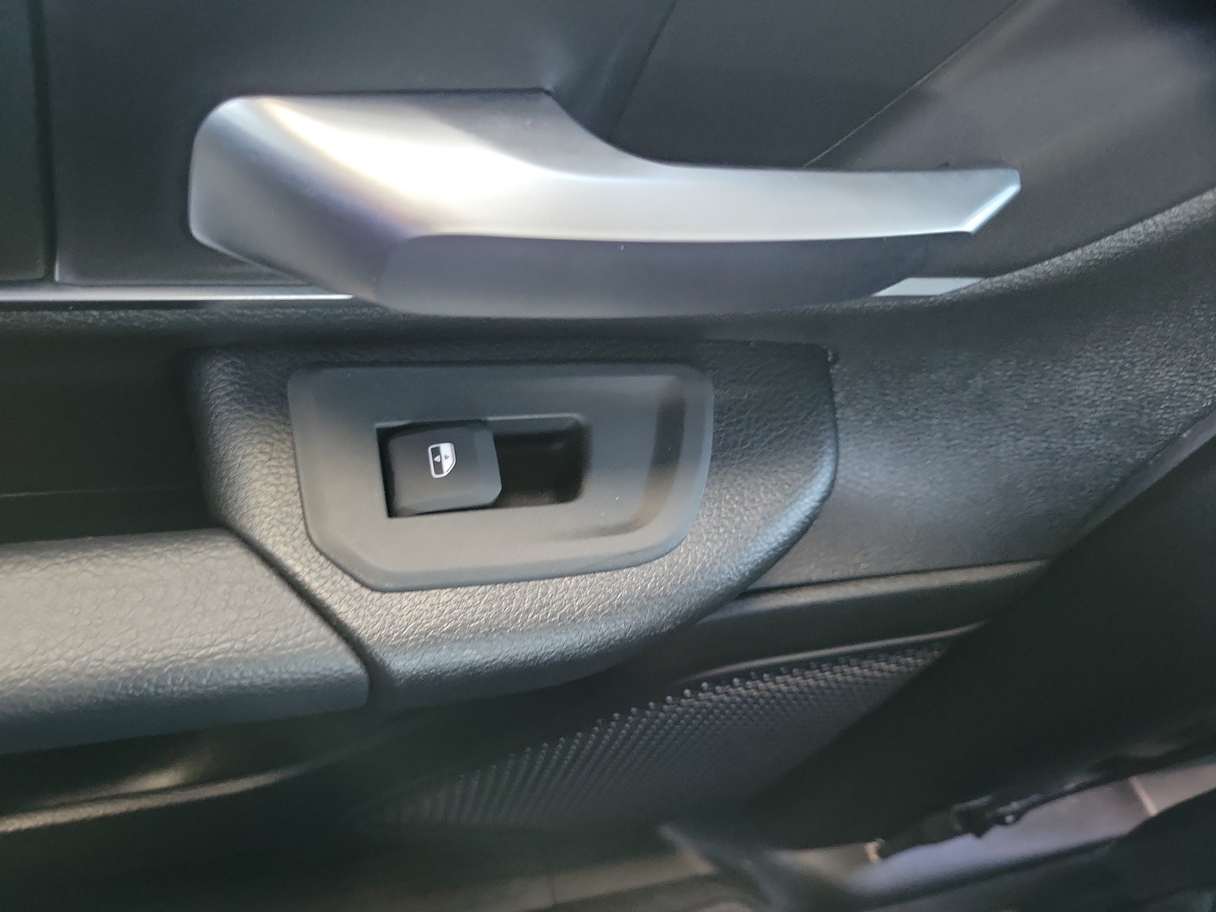 Used 2025 RAM 1500 Big Horn RWD image 12
