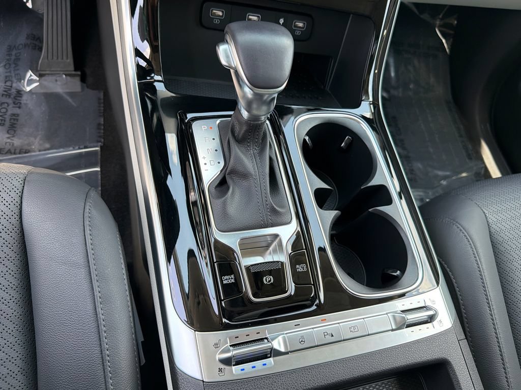 Certified 2024 Kia Carnival SX Prestige FWD image 31