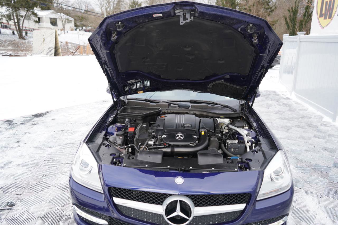 Used 2015 Mercedes-Benz SLK 250 image 88