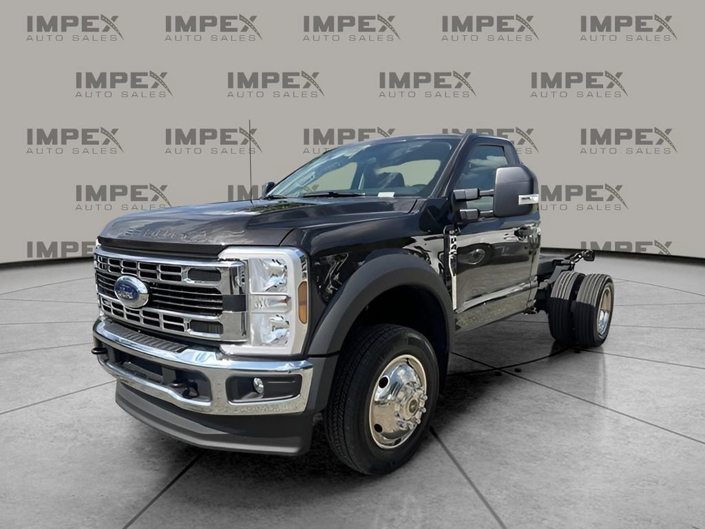 Used 2025 Ford F450 XLT image 4