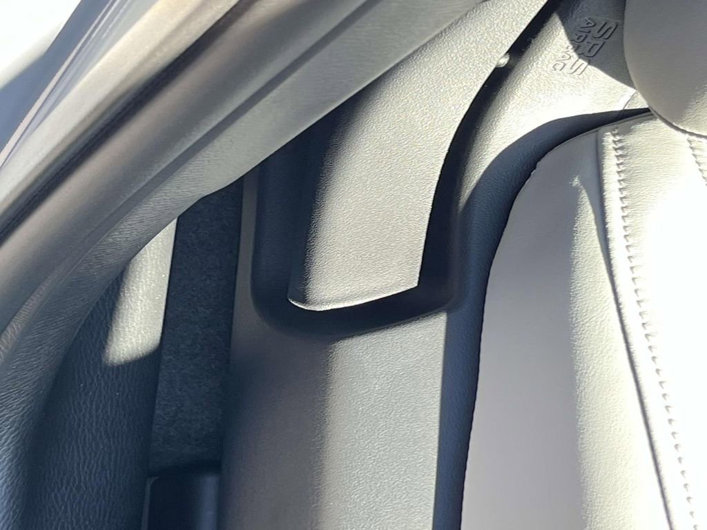 New 2026 Mitsubishi Outlander SE image 18