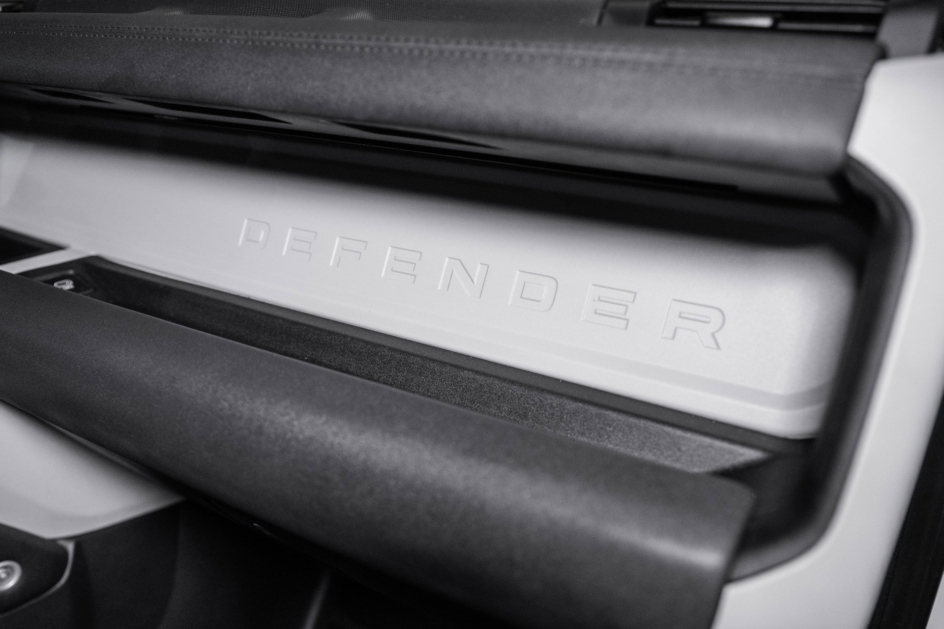 Used 2022 Land Rover Defender 110 X-Dynamic SE image 53