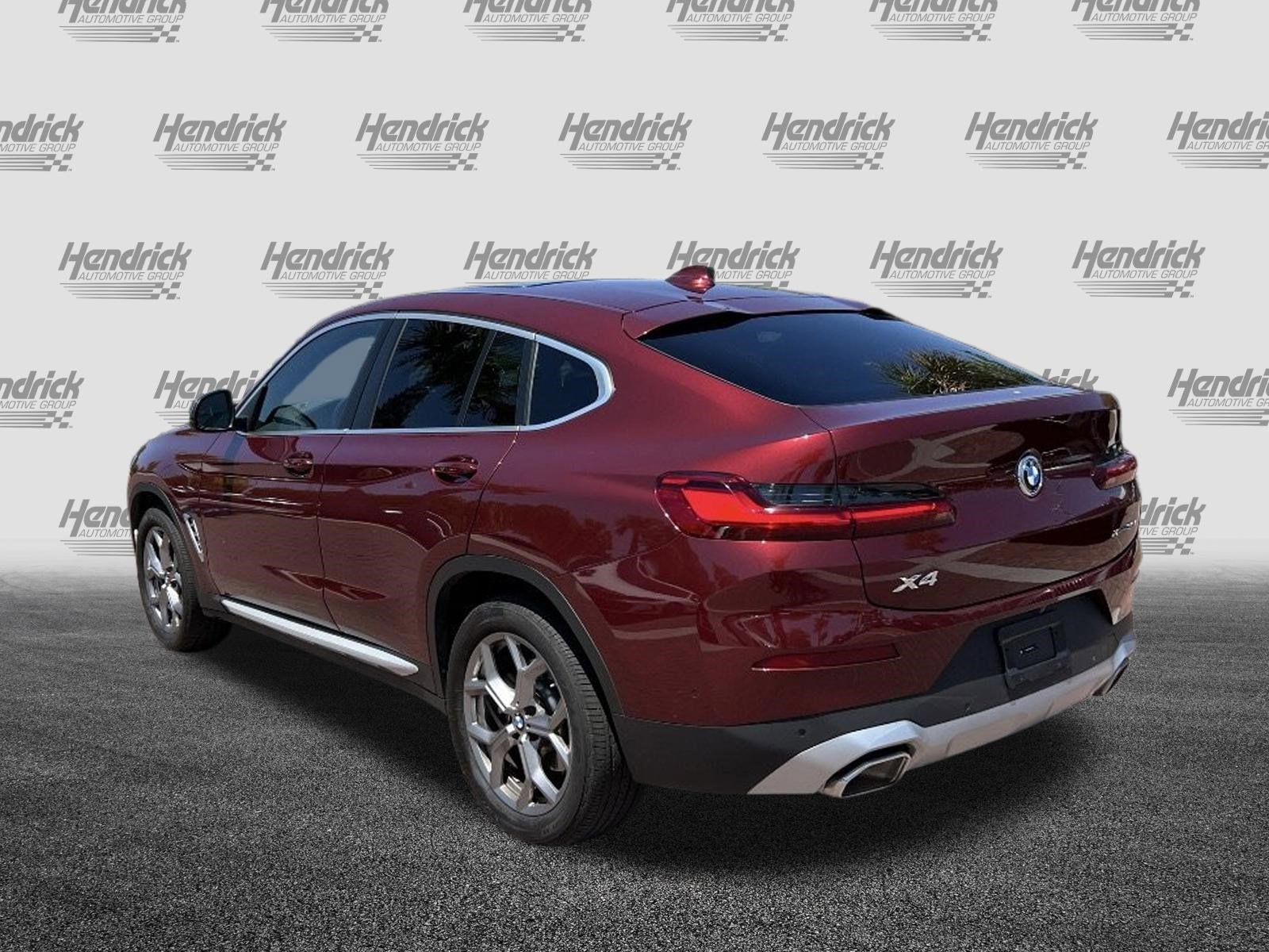 Certified 2025 BMW X4 xDrive30i AWD/4WD image 8