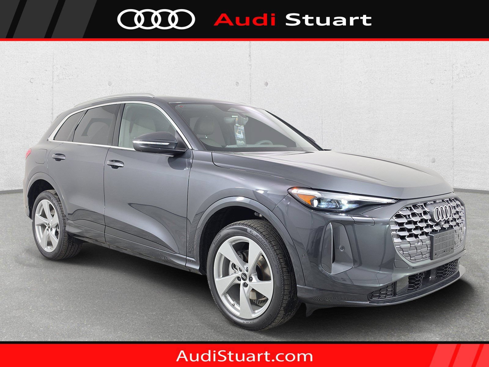 New 2026 Audi Q5 Premium Plus AWD/4WD 360° Tour