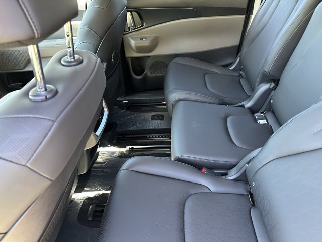 New 2026 Kia Carnival image 23