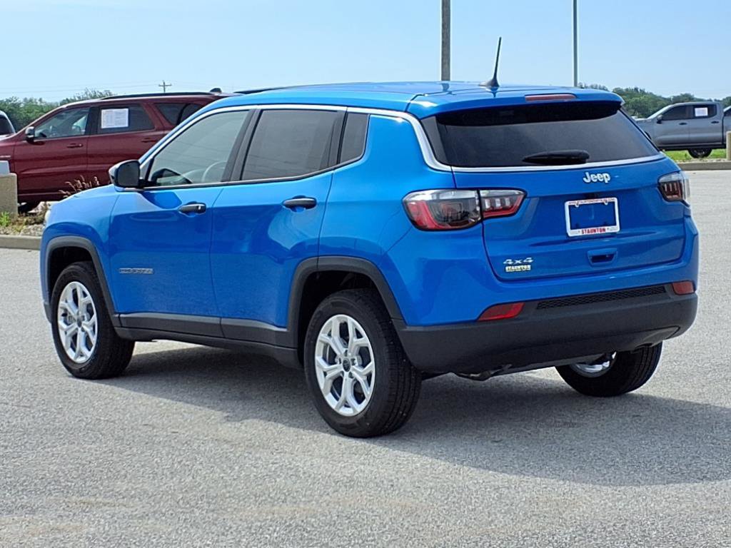 New 2025 Jeep Compass Sport image 29