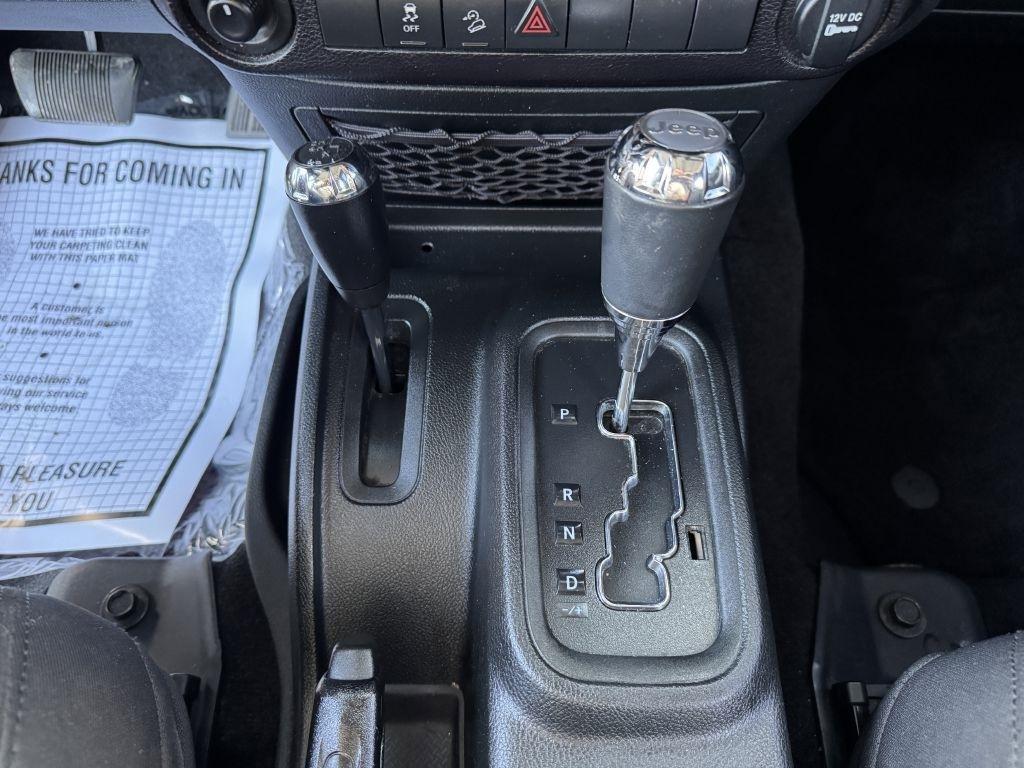 Used 2018 Jeep Wrangler Unlimited Sport S image 23