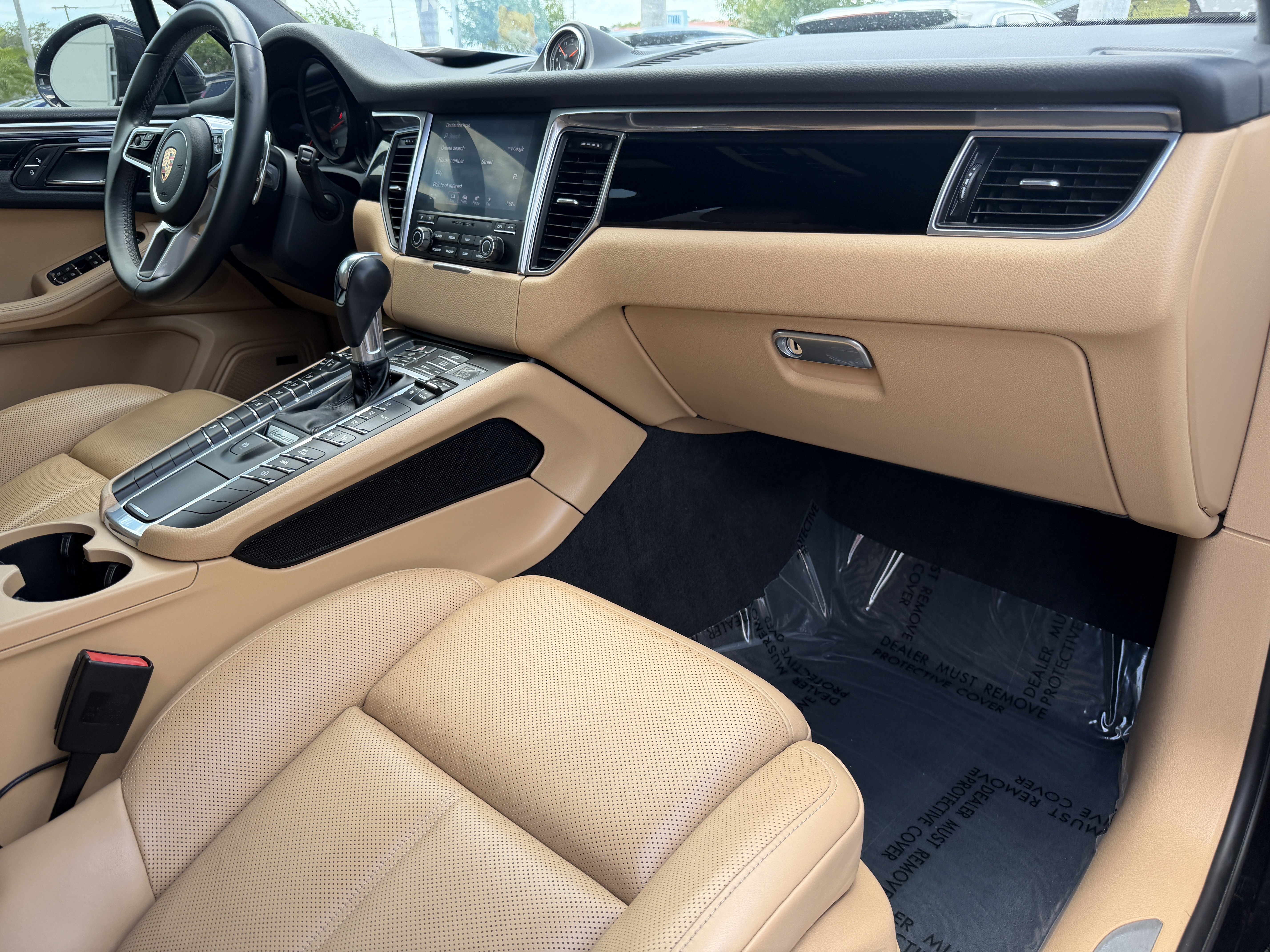 Used 2018 Porsche Macan S AWD/4WD image 11