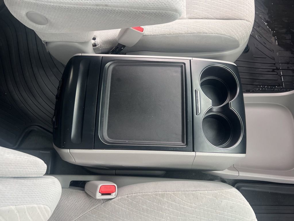 Used 2019 Toyota Sienna LE image 22