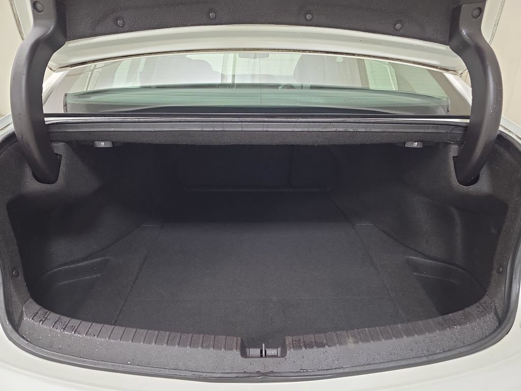 Used 2017 Acura TLX FWD image 26