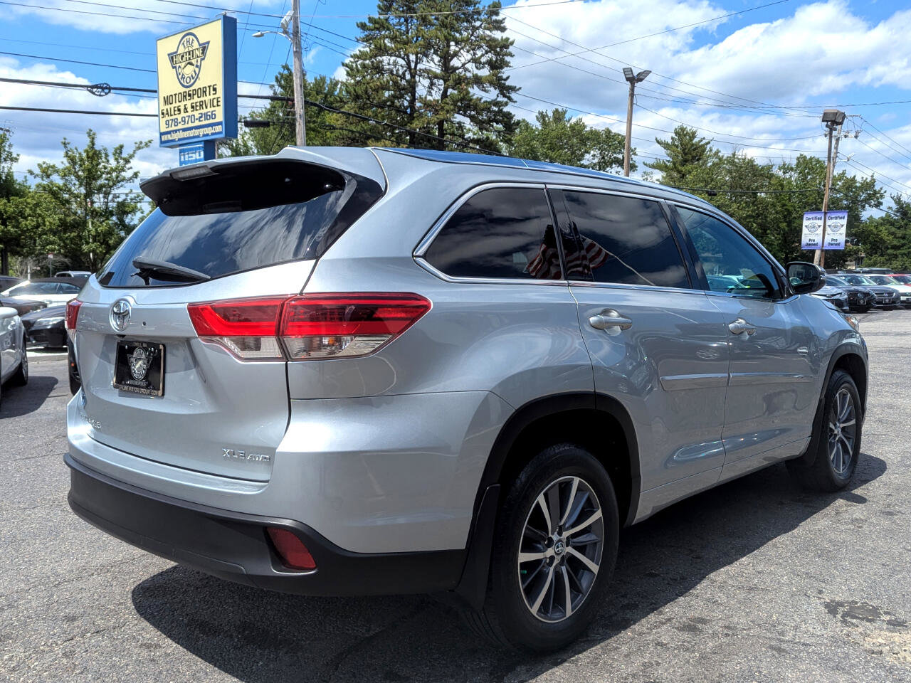 Used 2018 Toyota Highlander XLE image 7