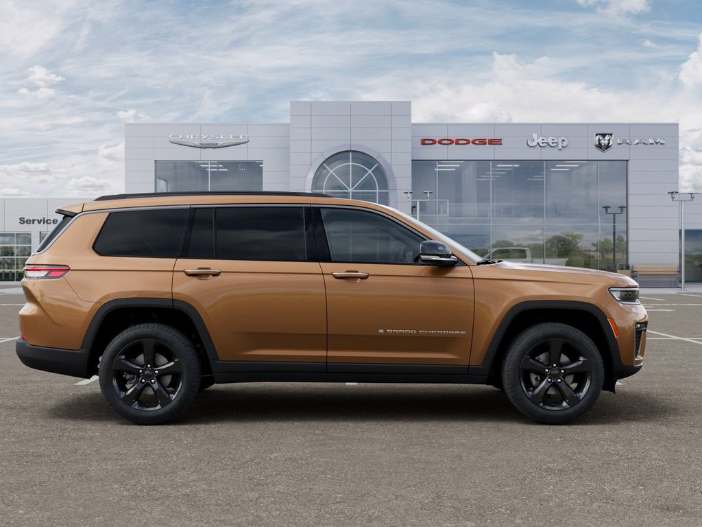 New 2026 Jeep Grand Cherokee L Limited w/ Limited Altitude Package AWD/4WD image 21