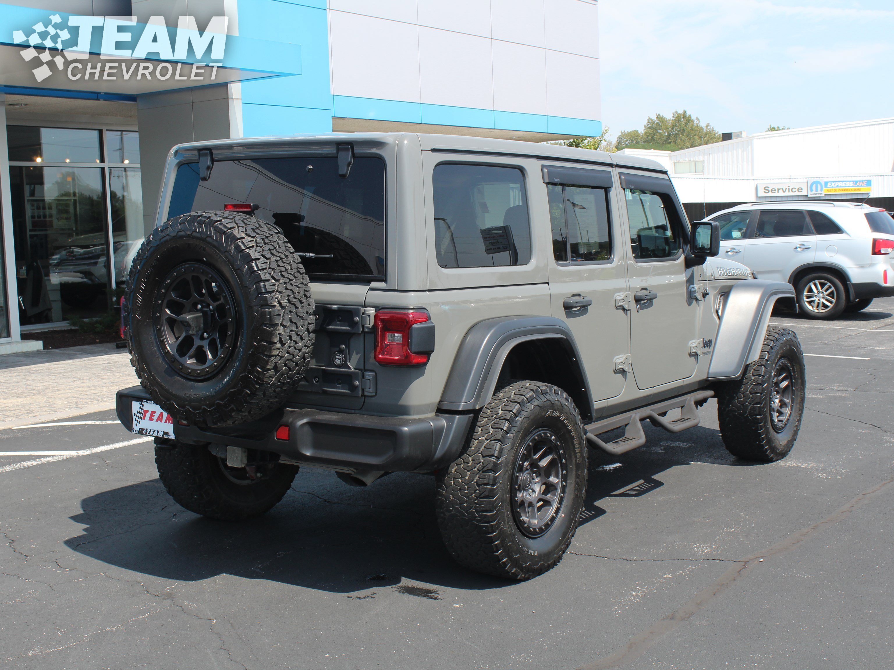 Used 2022 Jeep Wrangler Unlimited Sport AWD/4WD image 6