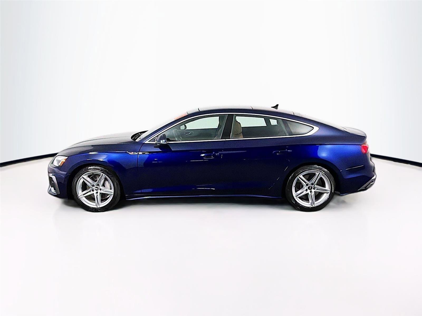 Used 2021 Audi A5 2.0T Premium Plus w/ Premium Plus image 4