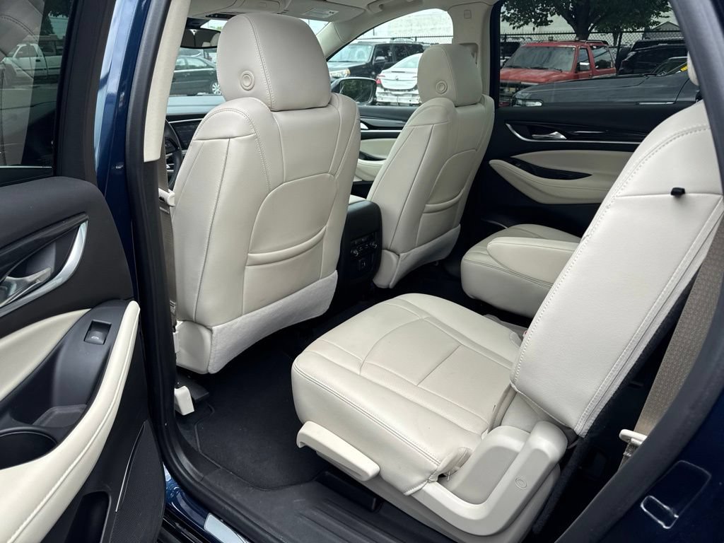 Used 2023 Buick Enclave Essence w/ Experience Buick Package FWD image 14