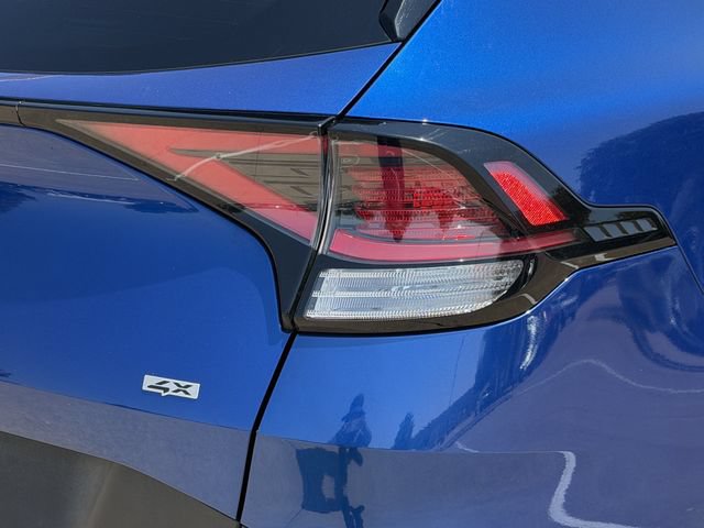 Used 2023 Kia Sportage EX AWD/4WD image 7