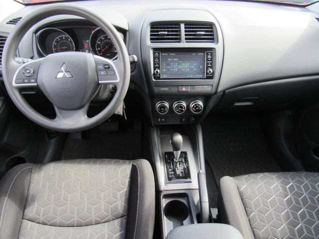 Used 2024 Mitsubishi Outlander Sport ES AWD/4WD image 14