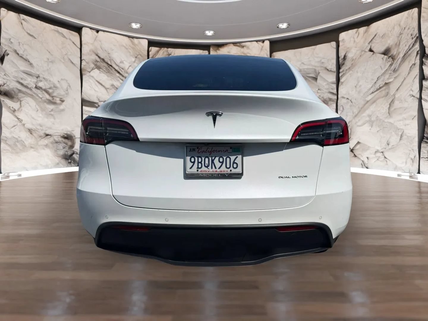 Used 2022 Tesla Model Y Long Range AWD/4WD image 7