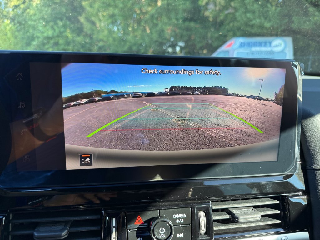 New 2026 Nissan Pathfinder SV FWD image 18