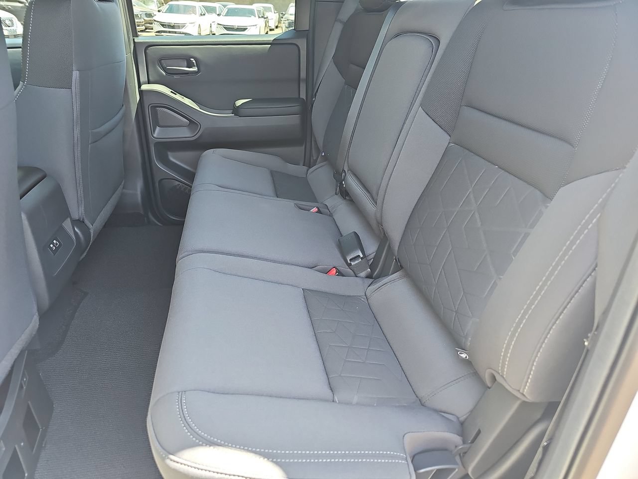 New 2026 Nissan Frontier SV w/ SV Convenience Package AWD/4WD image 13