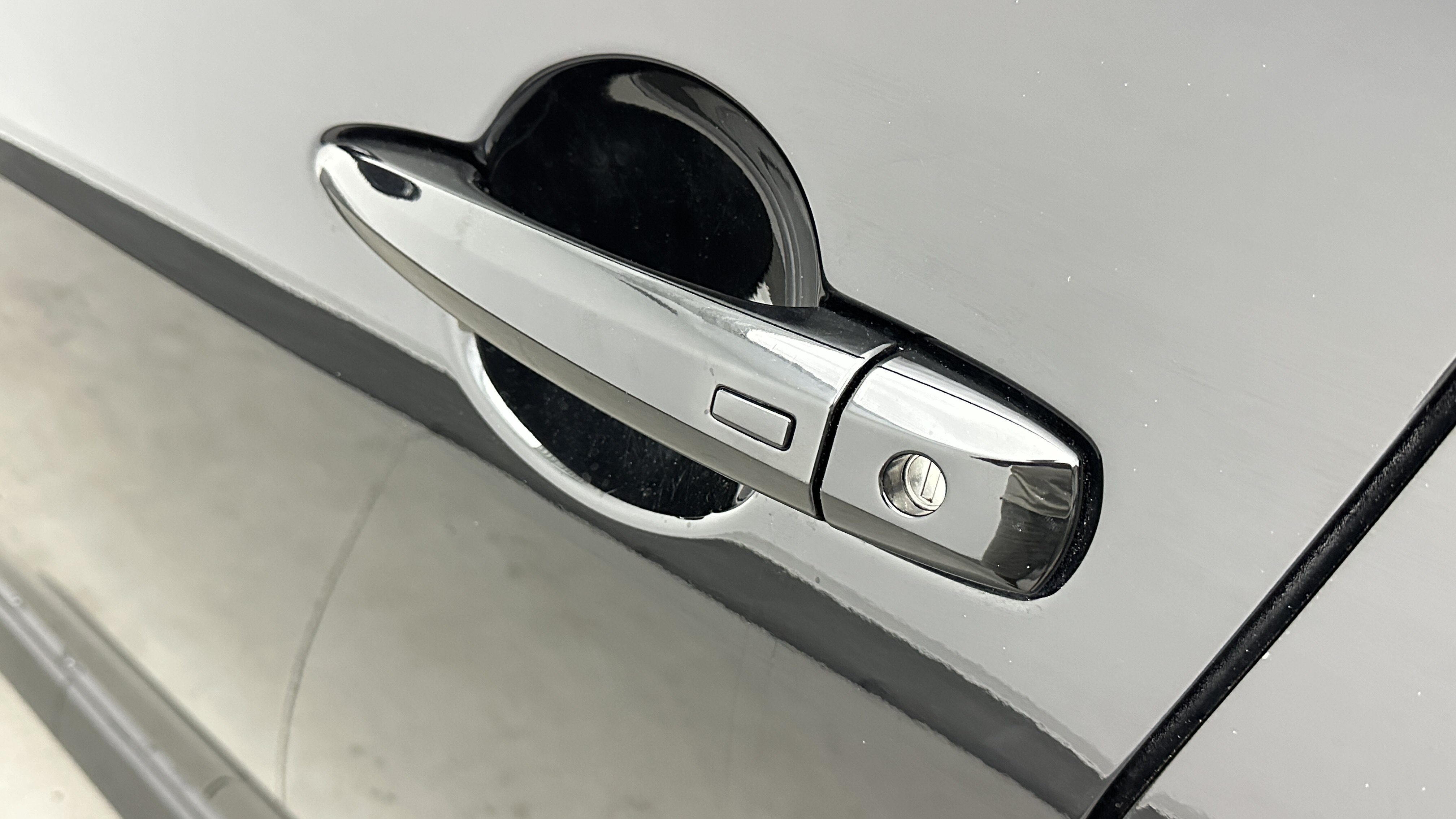 Used 2024 Nissan Sentra SR FWD image 8