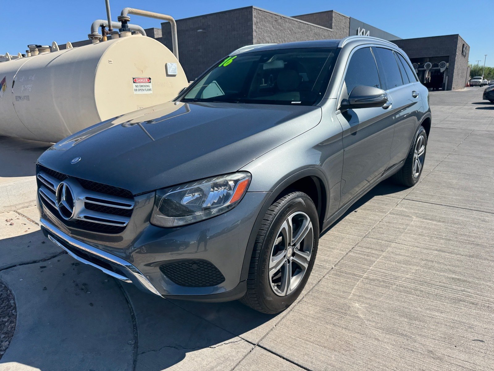 Used 2016 Mercedes-Benz GLC 300 image 2