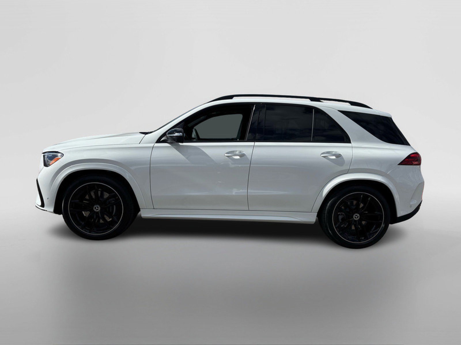 New 2026 Mercedes-Benz GLE 580 4MATIC image 2