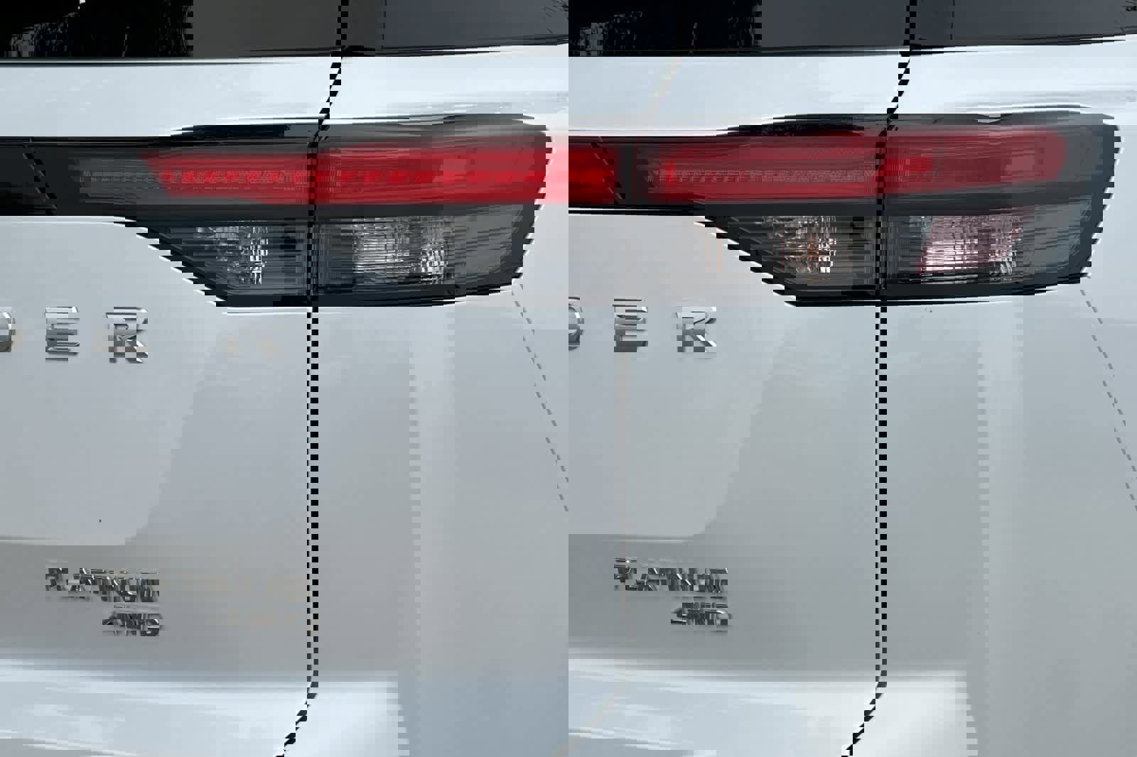 New 2025 Nissan Pathfinder Platinum image 30