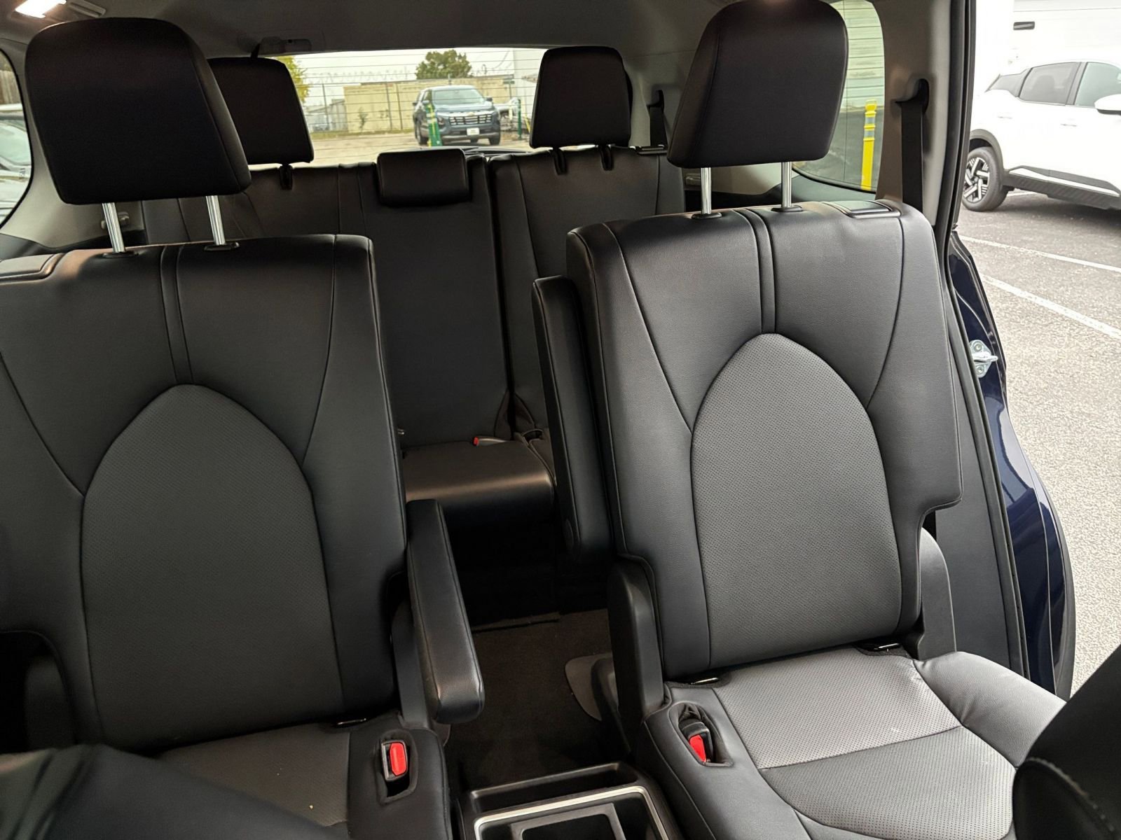 Used 2025 Toyota Grand Highlander LE image 33