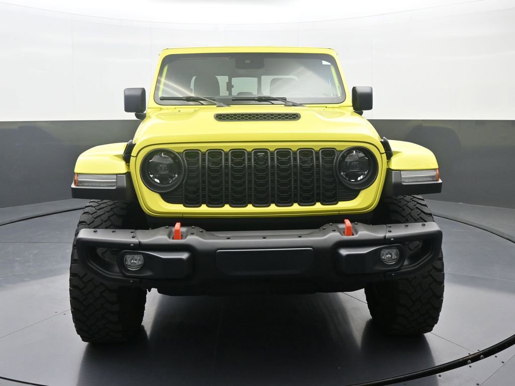 Used 2024 Jeep Gladiator Mojave AWD/4WD image 2