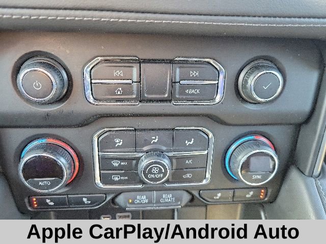 Used 2021 Chevrolet Suburban Z71 w/ Rear Media and Nav Package AWD/4WD image 12