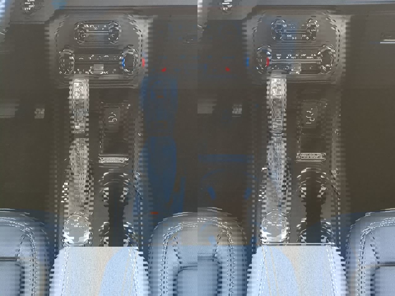 New 2026 Ford Bronco Outer Banks image 17