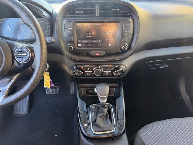 Certified 2024 Kia Soul LX w/ Option Group 015 image 20